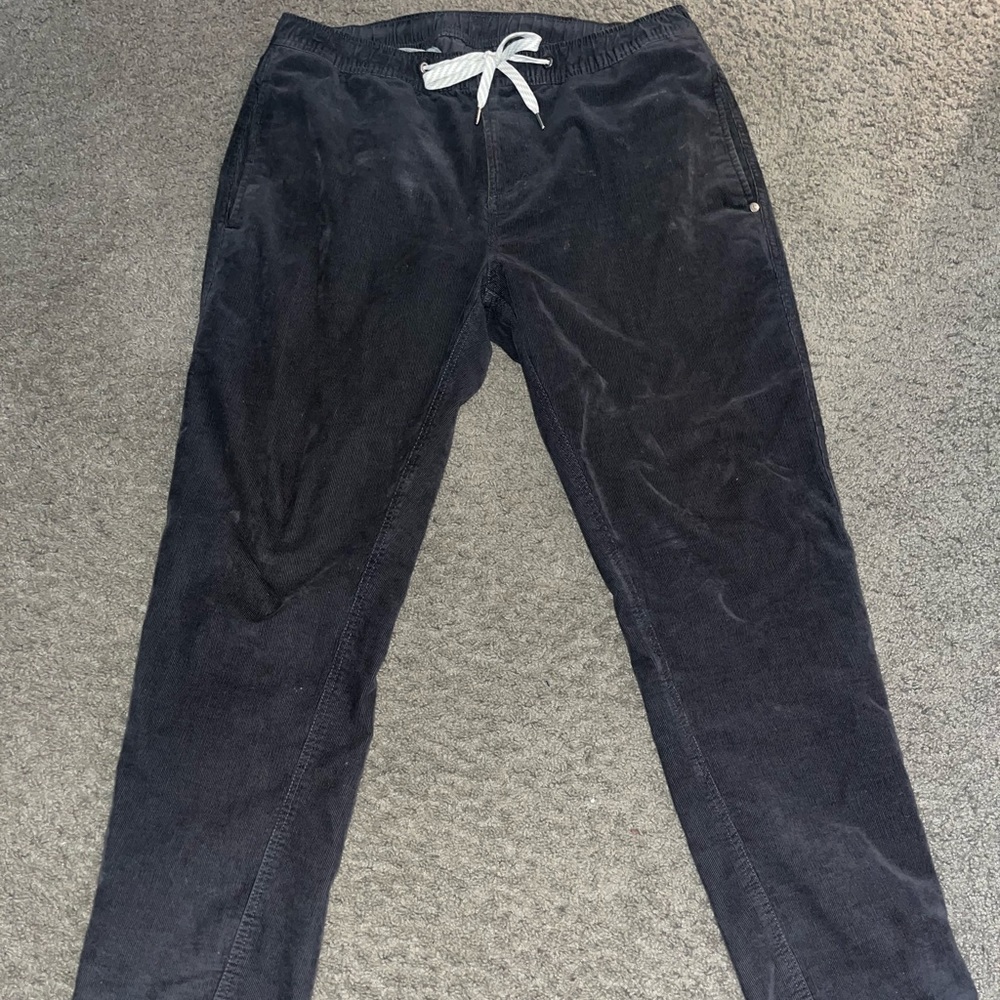 Vuori Men’s Optimist Corduroy Pants Charcoal Size Medium (32/33)